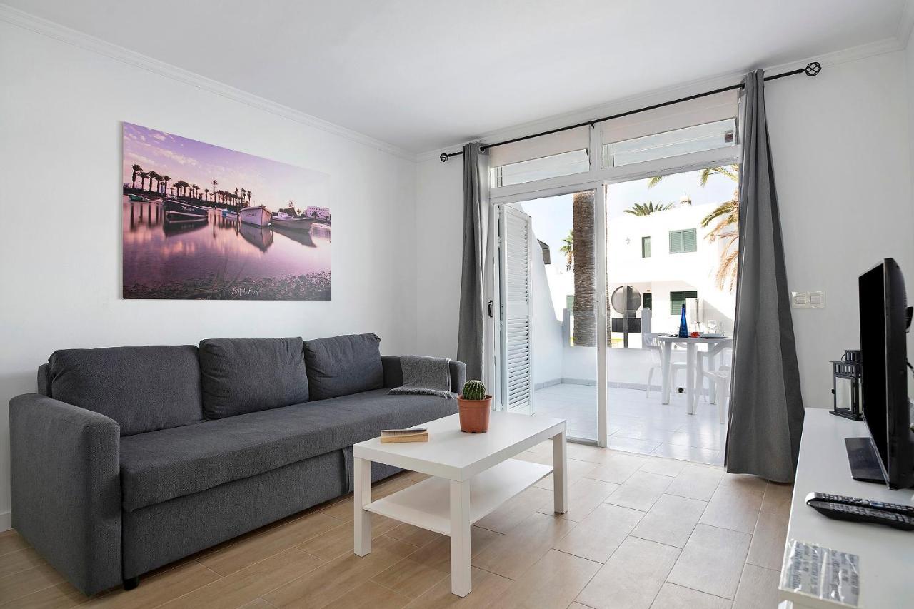 Ianoa Apartment Tías Екстериор снимка