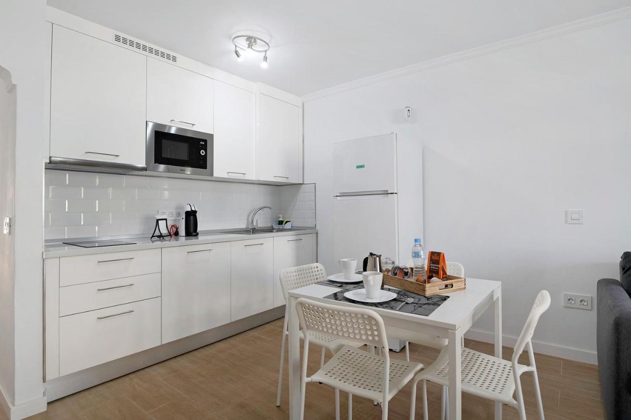 Ianoa Apartment Tías Екстериор снимка